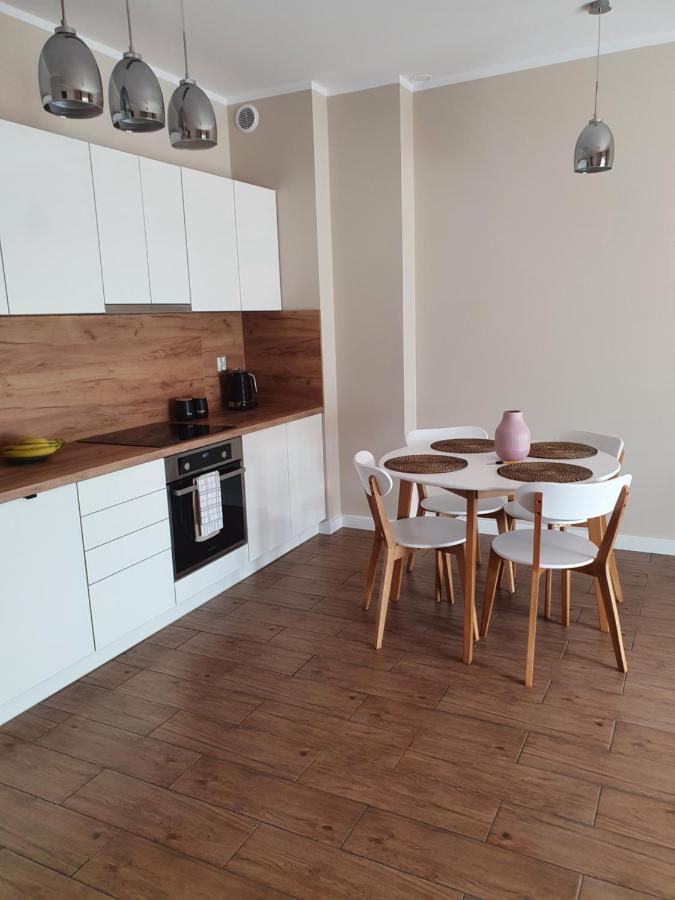 Zamiejska Modern Apartments Nowy Apartamentowiec Winda سووبسك المظهر الخارجي الصورة